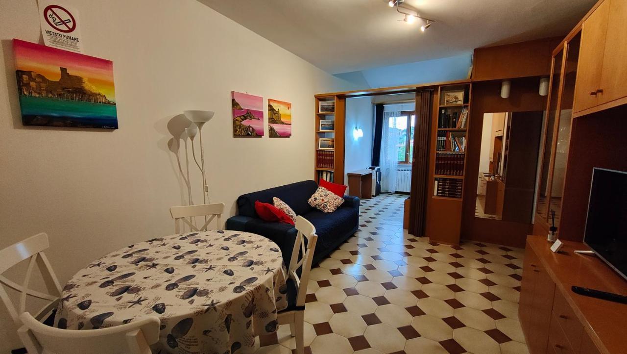 莱里奇La Casa Fra Gli Ulivi公寓 外观 照片